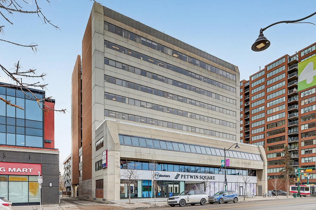 900 - 2424 4 Street Southwest, Calgary, AB