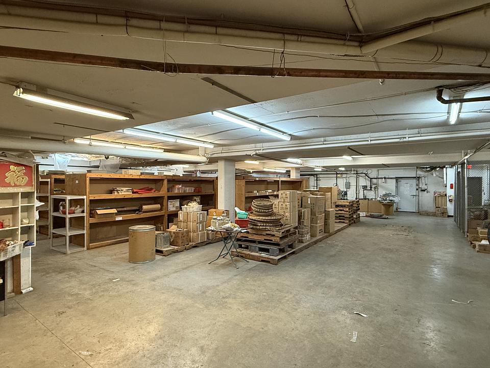 261B - Keefer Street, Vancouver, BC