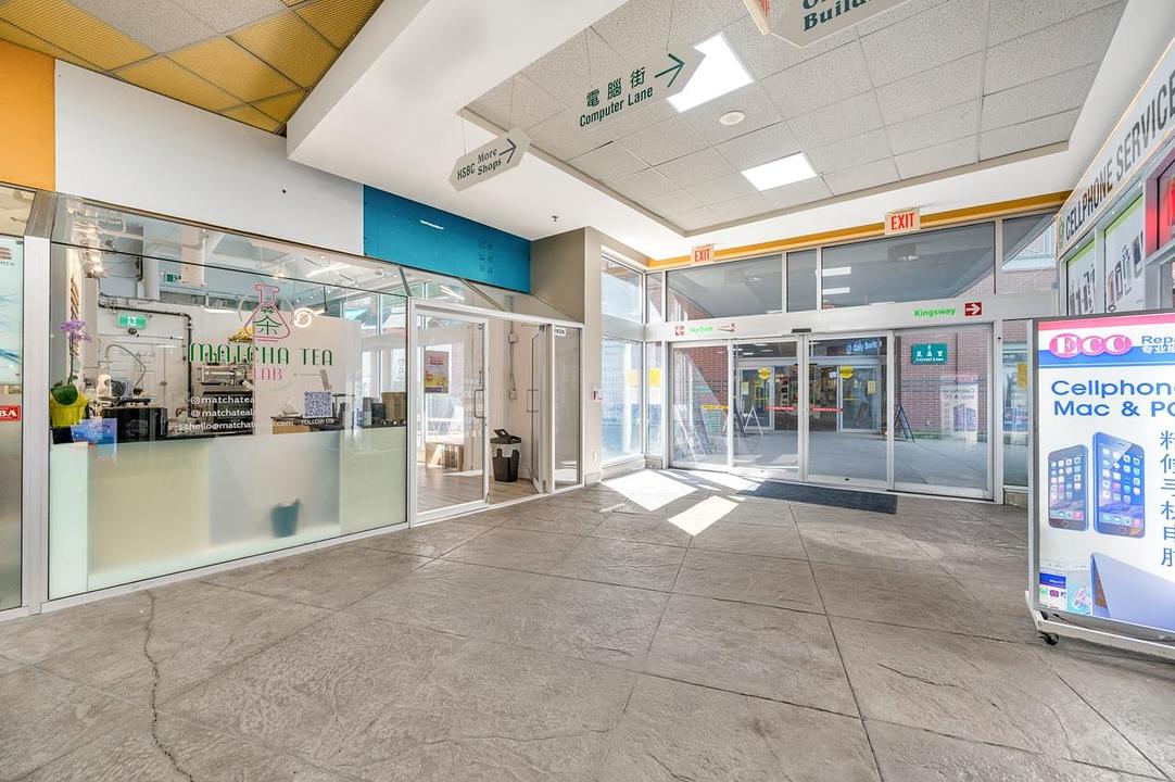 1828 - 4500 Kingsway, Burnaby, BC