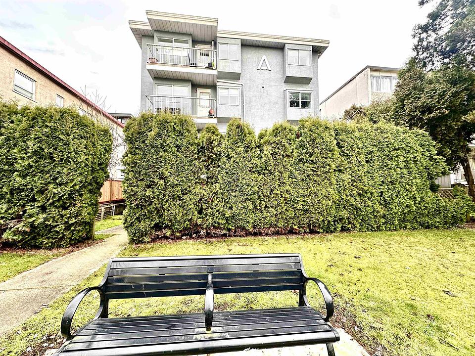 8732 Granville Street, Vancouver, BC