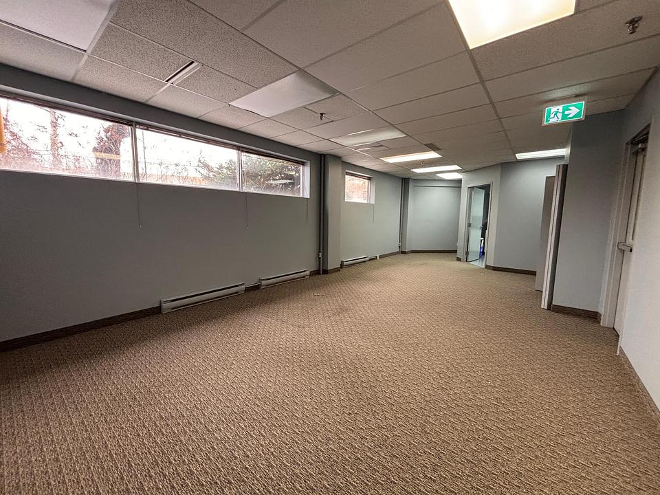 LL22 - 1701 Woodward Dr, Ottawa, ON