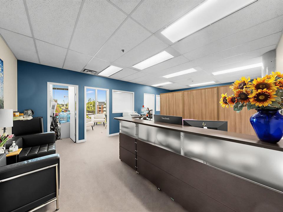 402 - 1788 West Broadway, Vancouver, BC