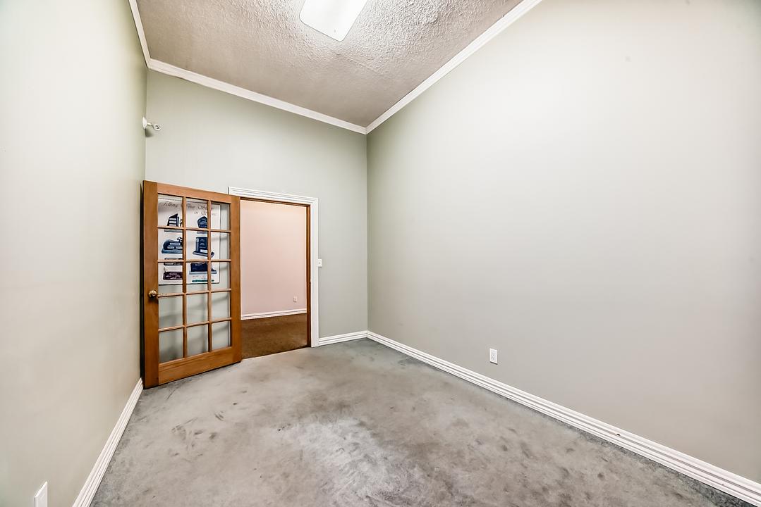 10969 101 Street Northwest, Edmonton, AB