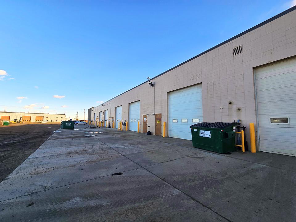 2104 8 Street, Nisku, AB