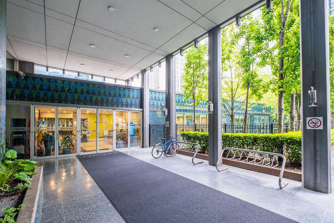981 Nelson Street, Vancouver, BC