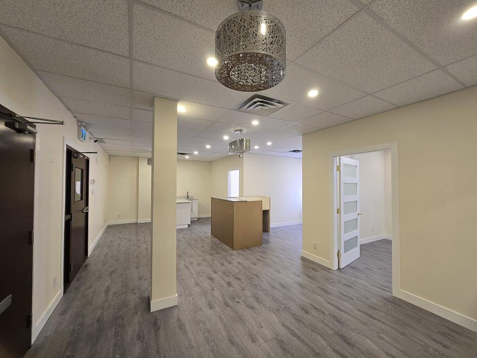 208 - 4751 Garden City Road, Richmond, BC