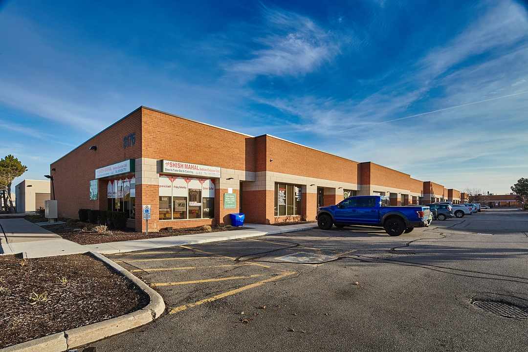 15 - 3190 Ridgeway Drive, Mississauga, ON