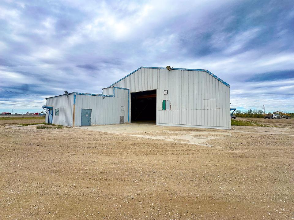 1511 4 Street, Nisku, AB