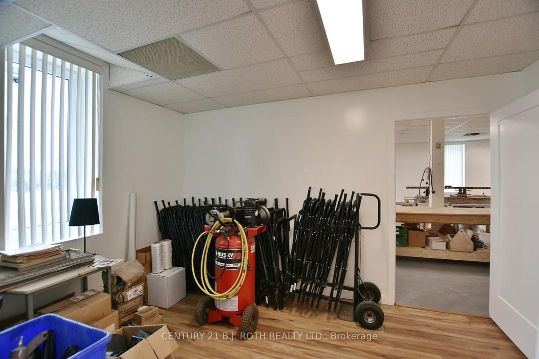 240 9th Avenue East, Owen Sound, ON