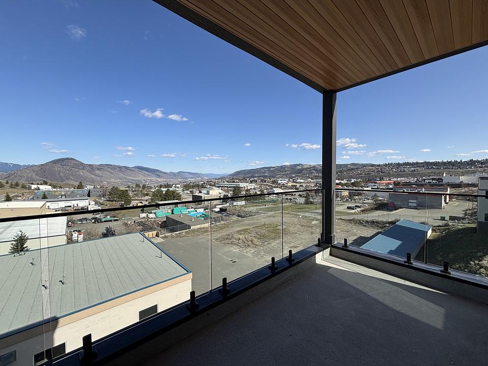 330 - 970 McMaster Way, Kamloops, BC