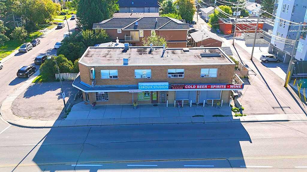 2116 14 Street Northwest, Calgary, AB