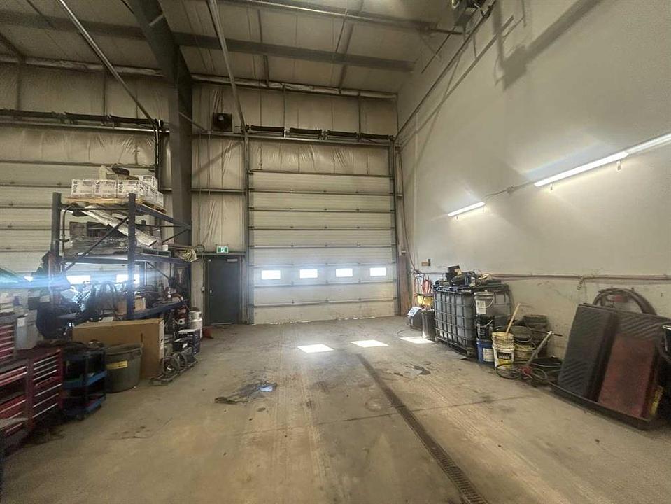 102 - 201 Clearview Drive, Penhold, AB