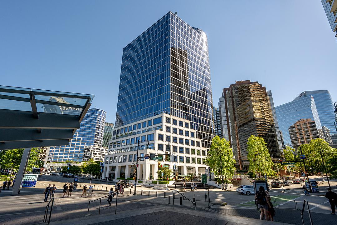 1560 - 200 Burrard St, Vancouver, BC