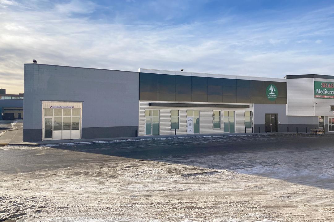 8 & 204 - 9950 Macleod Trail, Calgary, AB