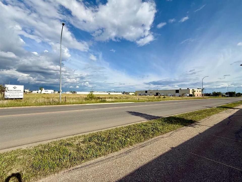 12901 102 Street, Grande Prairie, AB