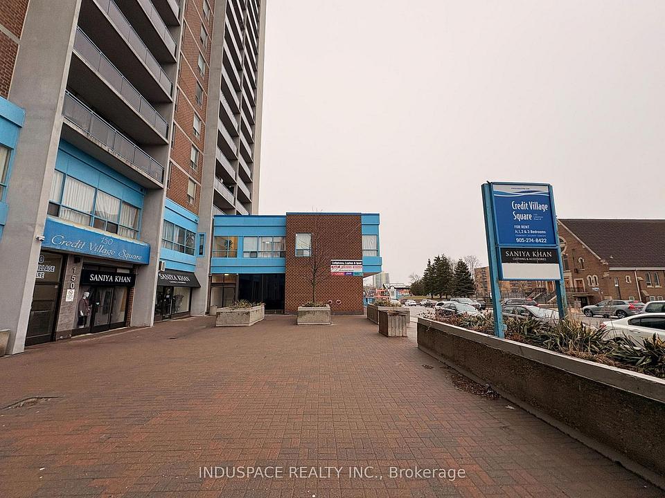 106 - 150 Lakeshore Road West, Mississauga, ON