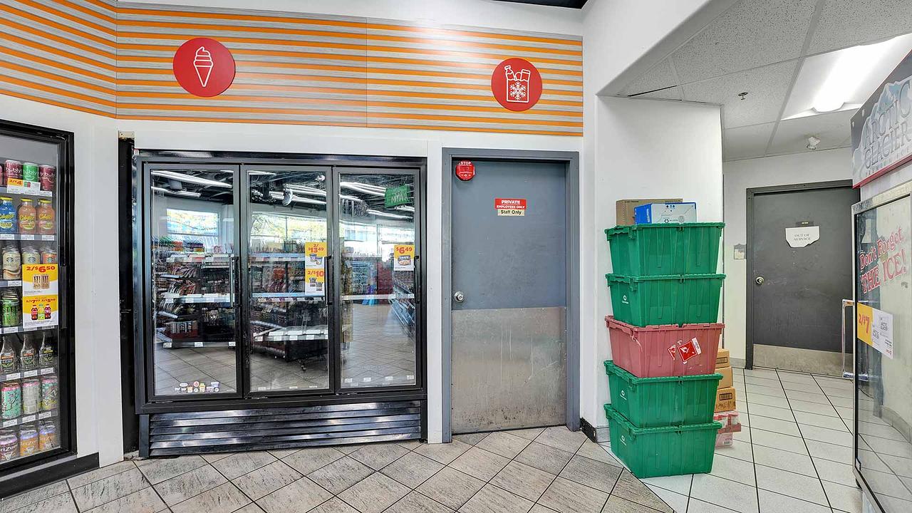 Circle K - 2601 Commercial Drive, Vancouver, BC
