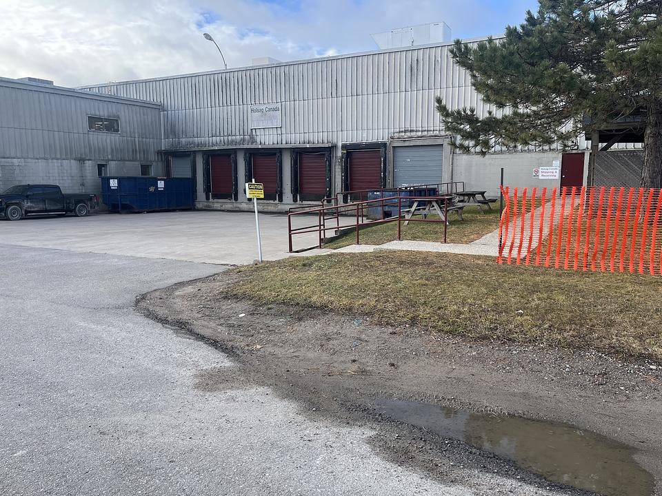 UNIT 2J-5-7 - 164 Needham Street, Kawartha Lakes, ON