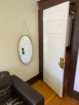 6 - 411 Seventh Street, New Westminster, BC