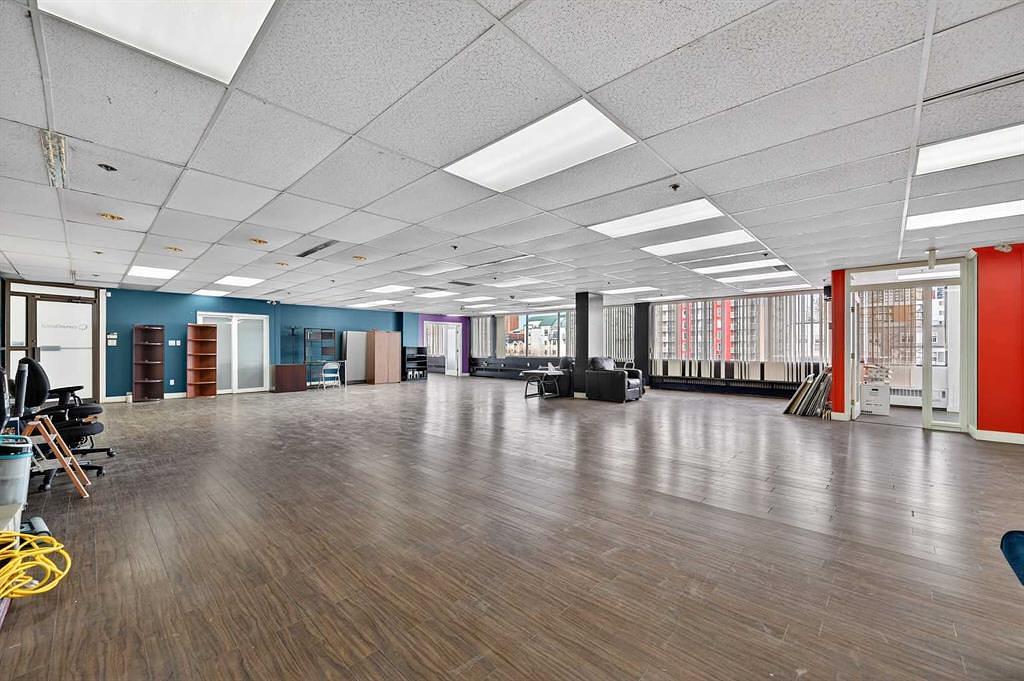 303 - 1109 17 Avenue Southwest, Calgary, AB