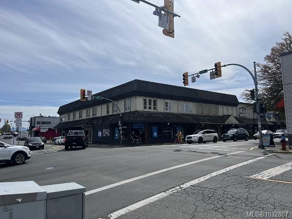 #A - 208 5th Street, Courtenay, BC