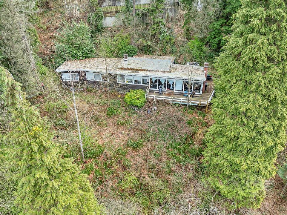 7235 - 7356 Bayview Drive, Burnaby, BC