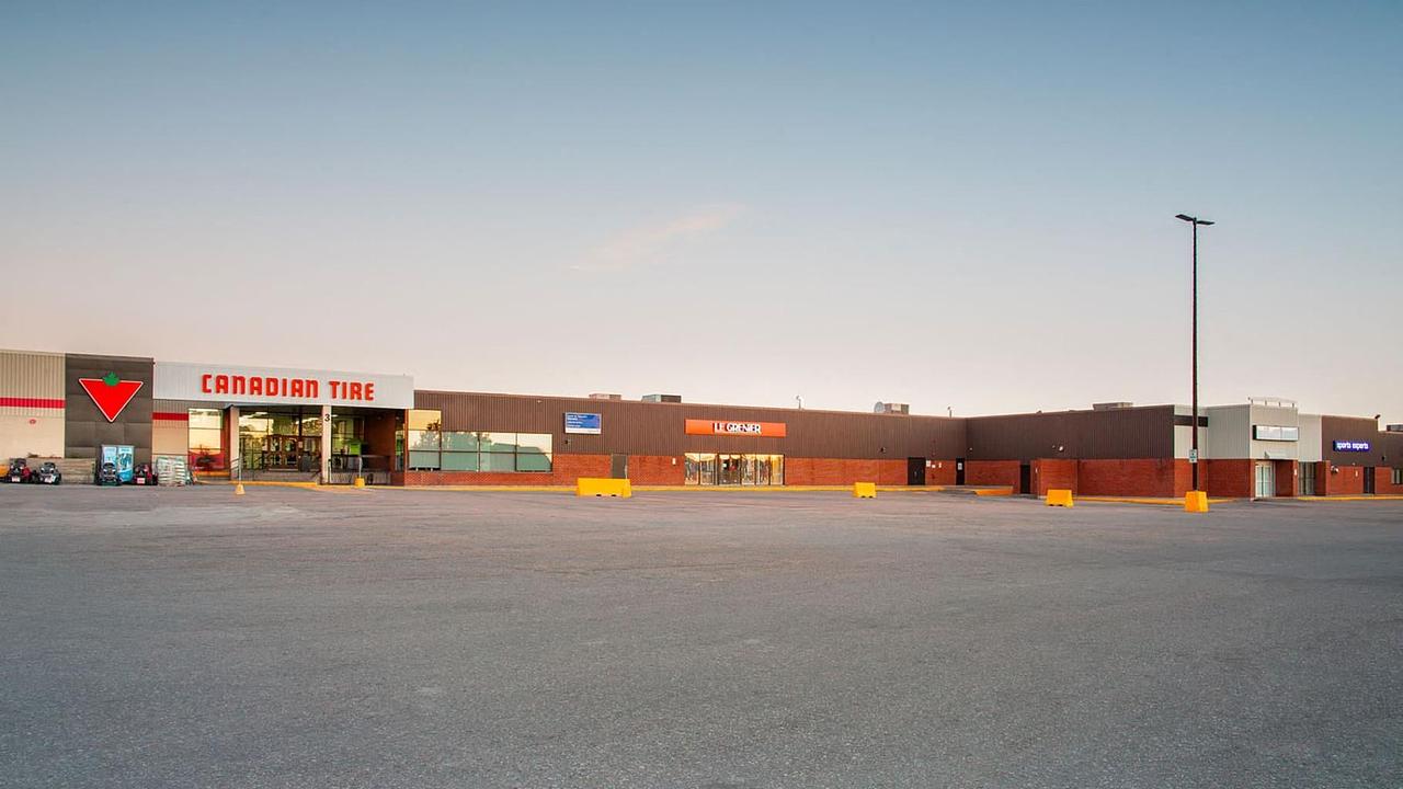 0011 - 1221 Boulevard Marcotte, Roberval, QC