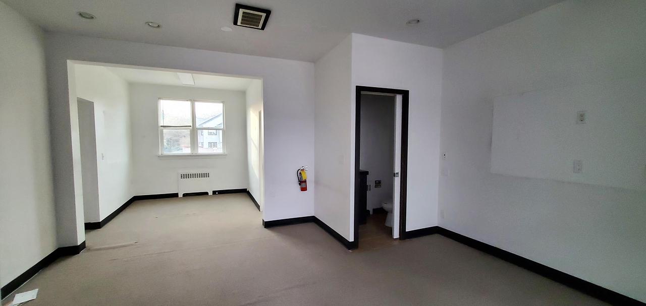 202-203 - 1828 W Broadway, Vancouver, BC