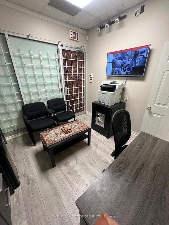 B23 - 7378 Yonge Street, Vaughan, ON