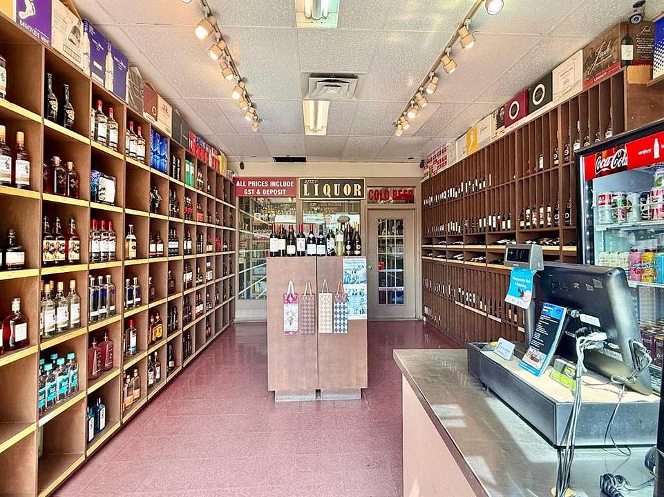 3 - 50 Elizabeth Street, Okotoks, AB