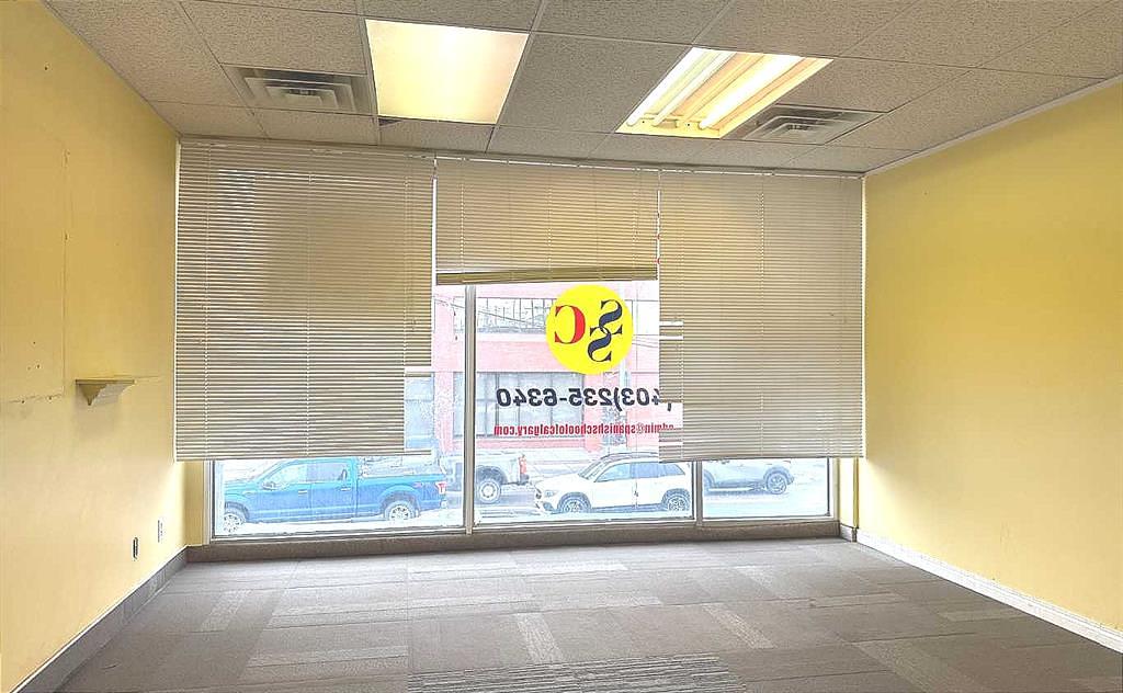 201 - 1710 Centre Street North, Calgary, AB