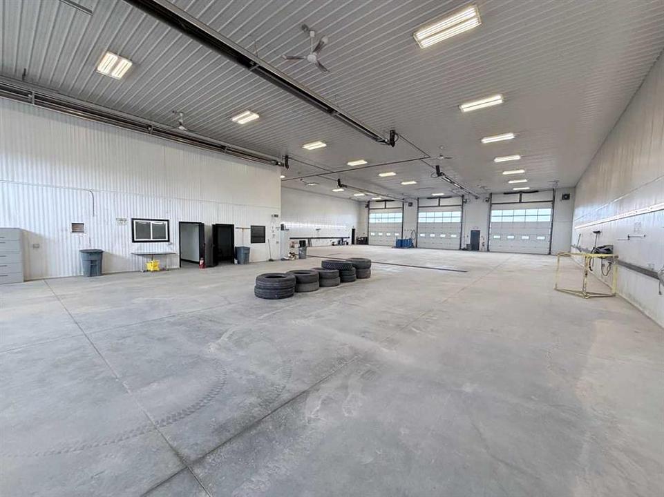 9501 78 Avenue, Clairmont, AB