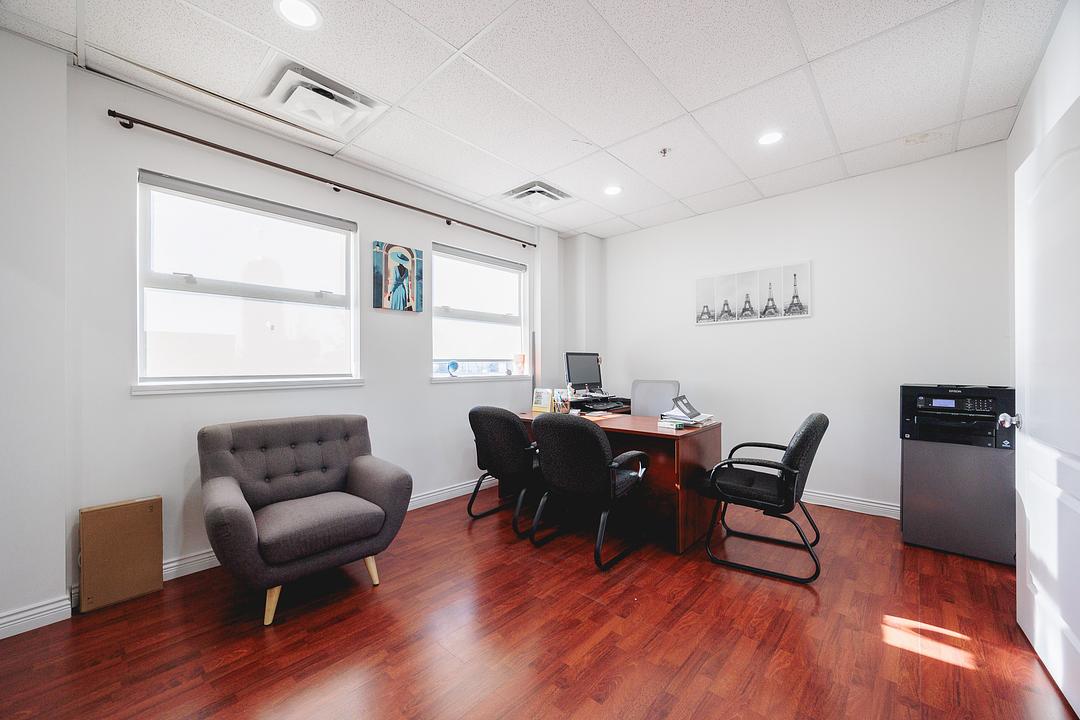 301 - 8268 120 Street, Surrey, BC