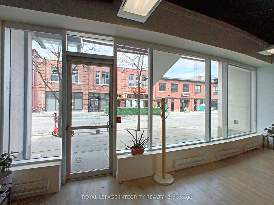 100 - 100 Murray Street, Ottawa, ON