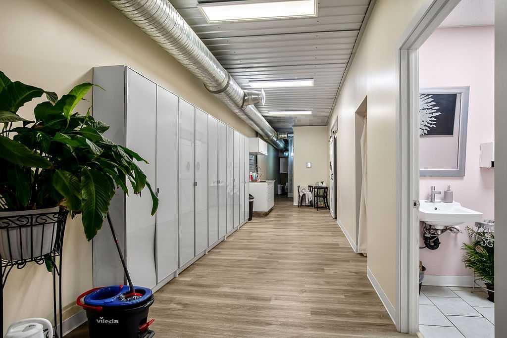 133 5 Avenue Southwest, High River, AB