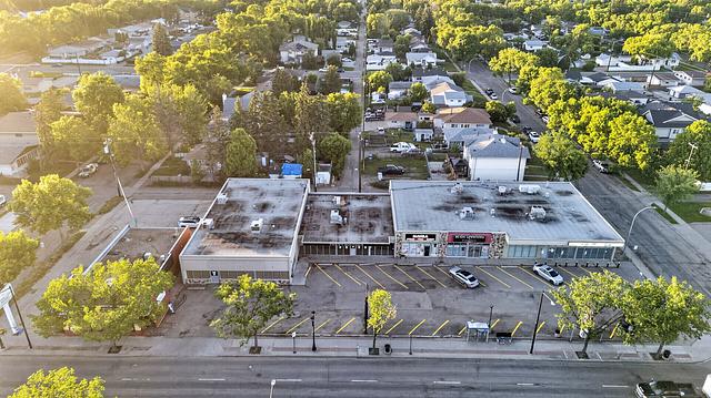 4316 118 Avenue Northwest, Edmonton, AB
