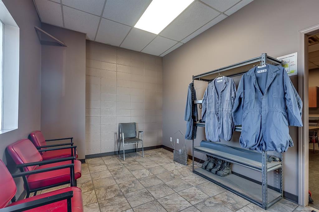 44 Avenue, Ponoka, AB
