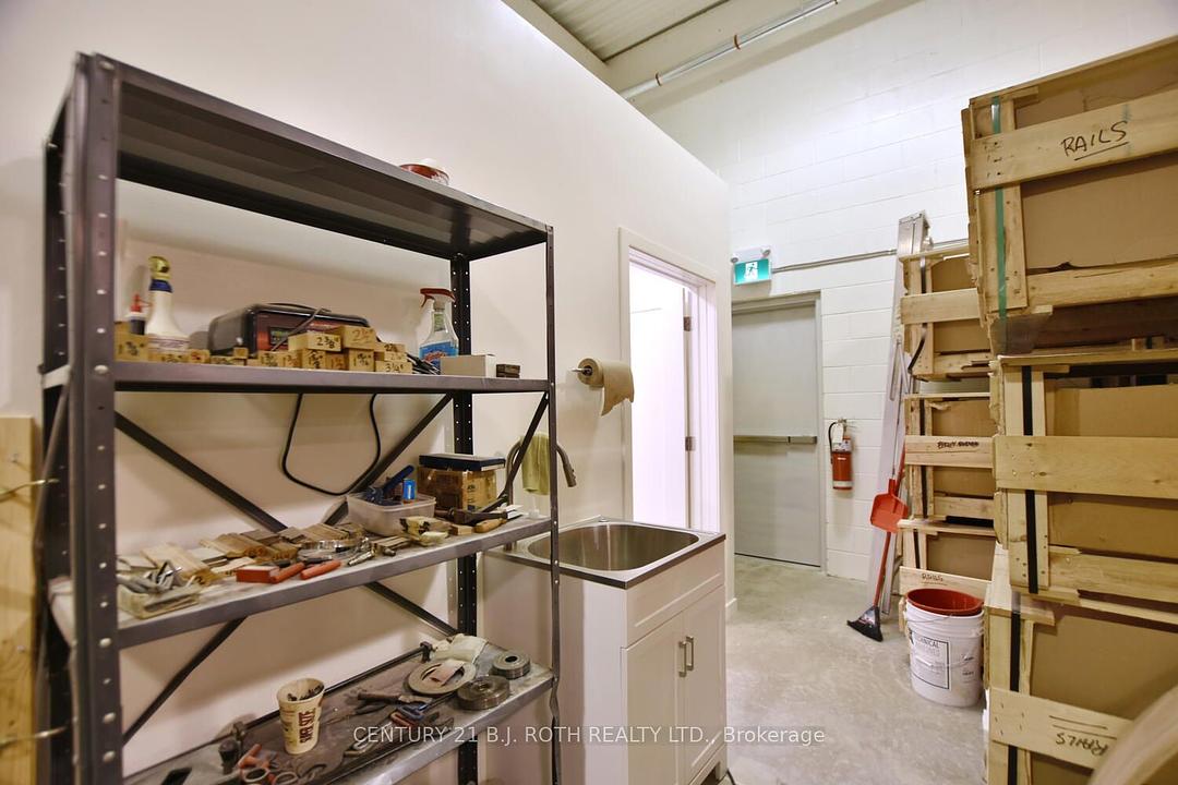 240 9th Avenue East, Owen Sound, ON