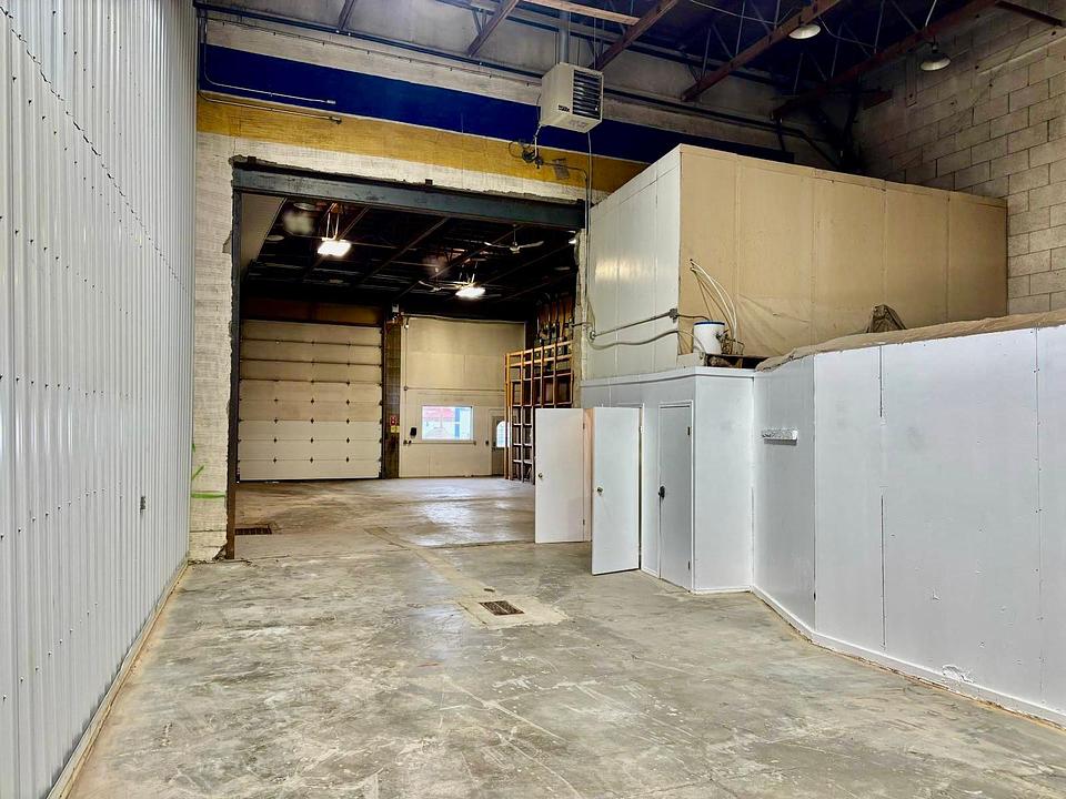 B - 4907 1 Avenue, Edson, AB
