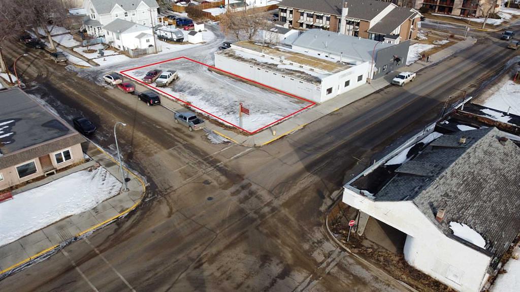 5302 50 Street, Ponoka, AB