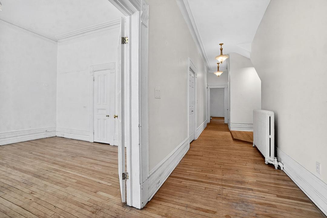 1 - 342 Rue Sherbrooke Est, Montréal, QC