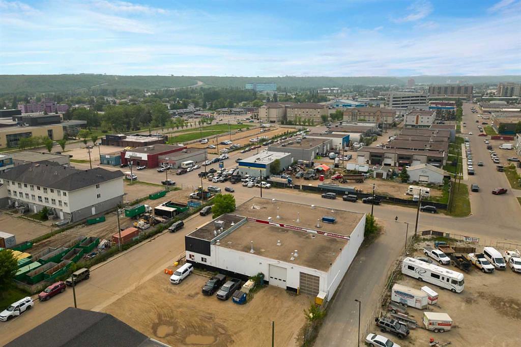 8030 Golosky Avenue, Fort McMurray, AB