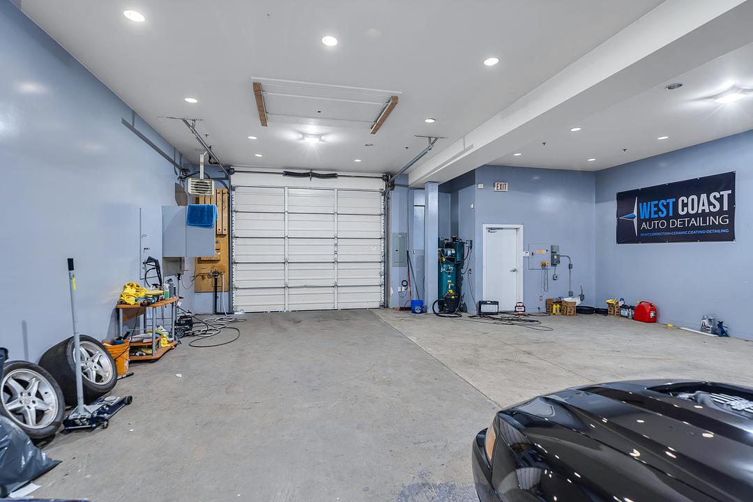 111 & 112 - 19289 Langley Bypass, Surrey, BC