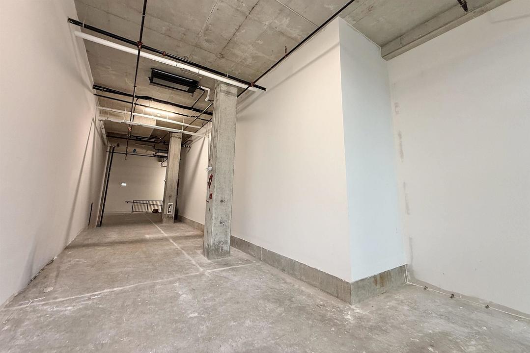 8437 Granville Street, Vancouver, BC