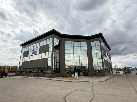 546 Laura Avenue, Red Deer County, AB