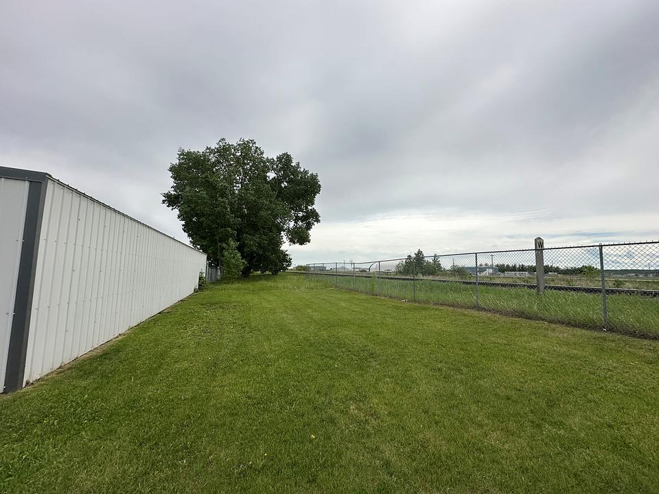 5079 47 Avenue, Lamont, AB