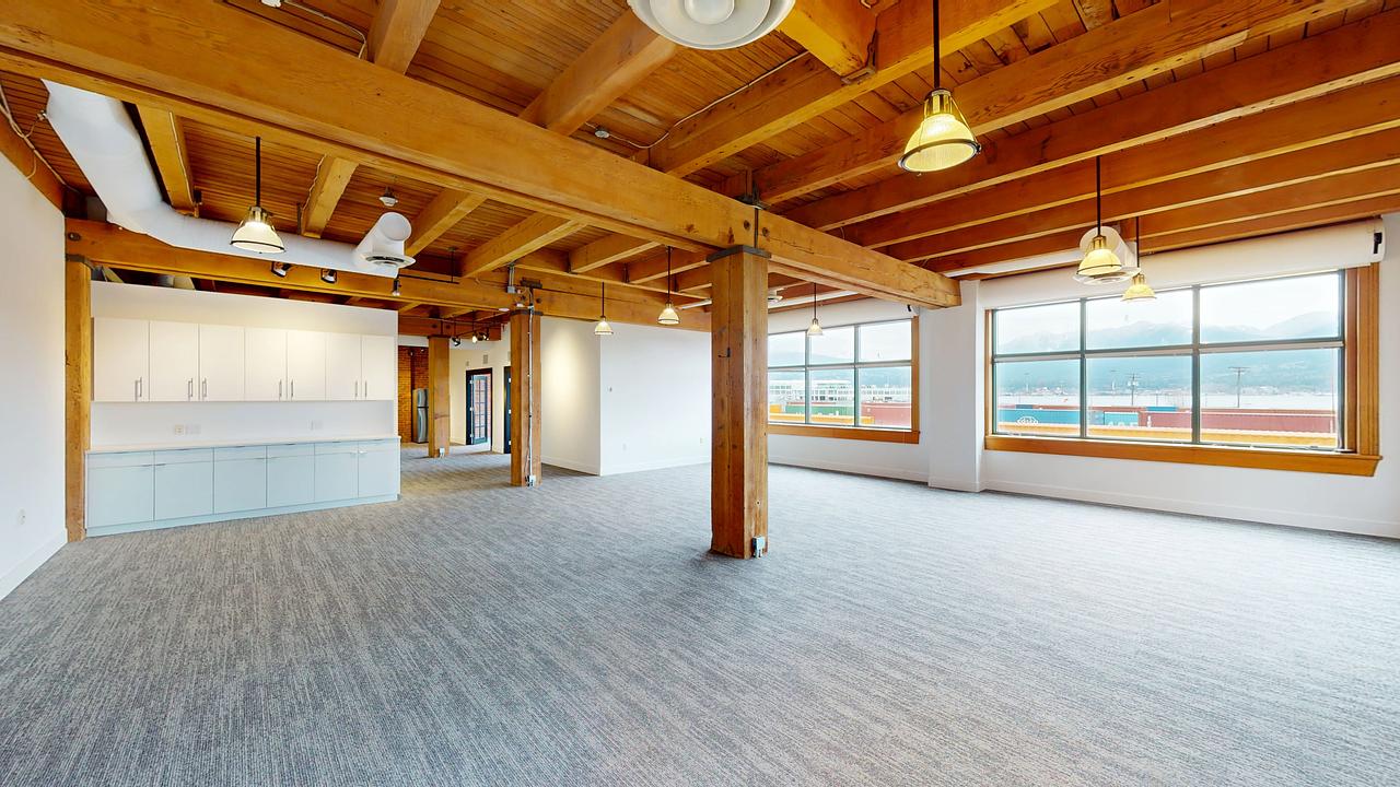 210 - 111 Water St, Vancouver, BC