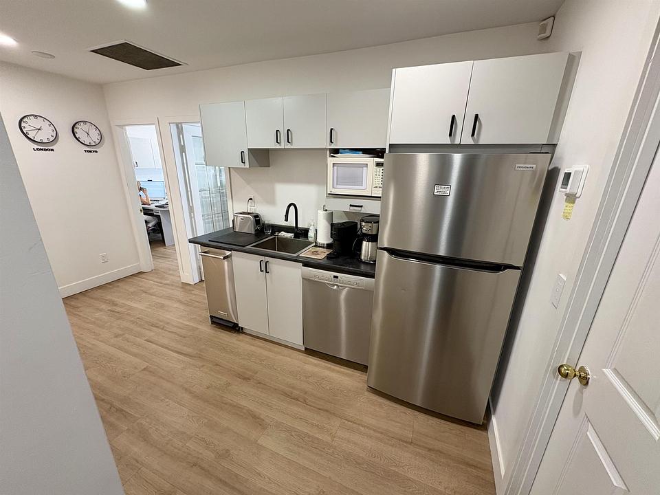A - 22519 Dewdney Trunk Road, Maple Ridge, BC