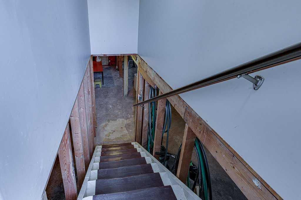 4606 48 Avenue, Red Deer, AB