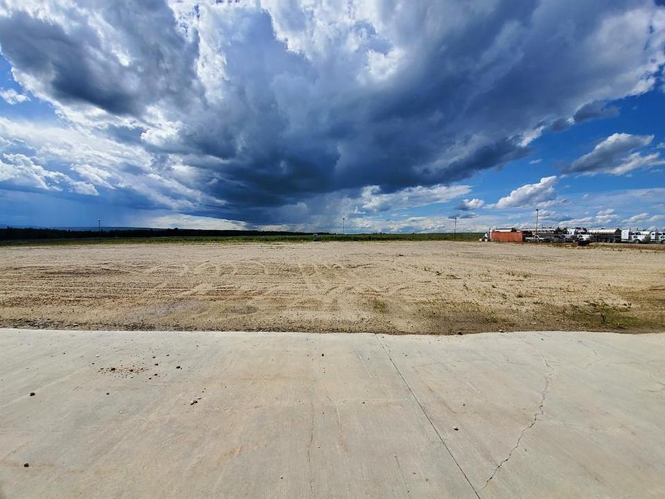 594058 - 125B range Road, Whitecourt, AB